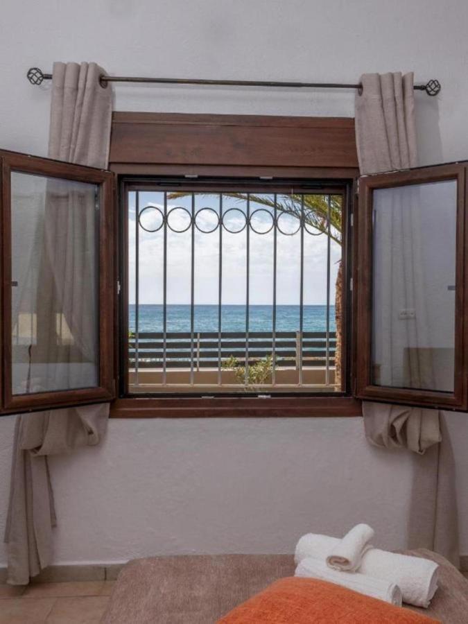 Atalanti Seaside Junior Suites 케라토캄보스 외부 사진
