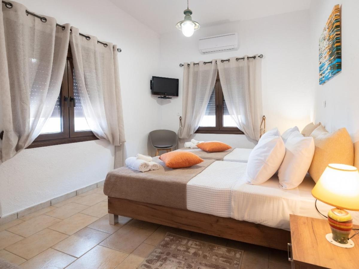 Atalanti Seaside Junior Suites 케라토캄보스 외부 사진