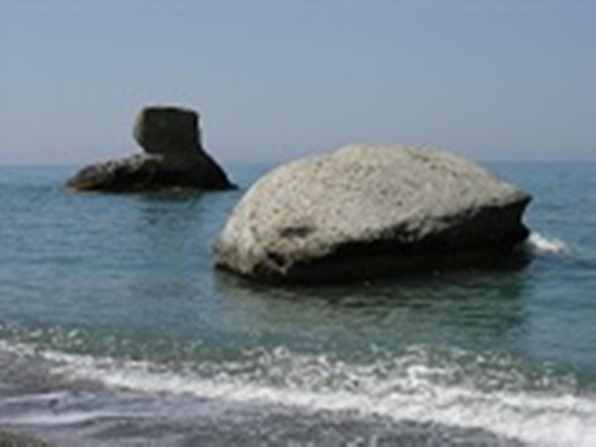 Atalanti Seaside Junior Suites 케라토캄보스 외부 사진
