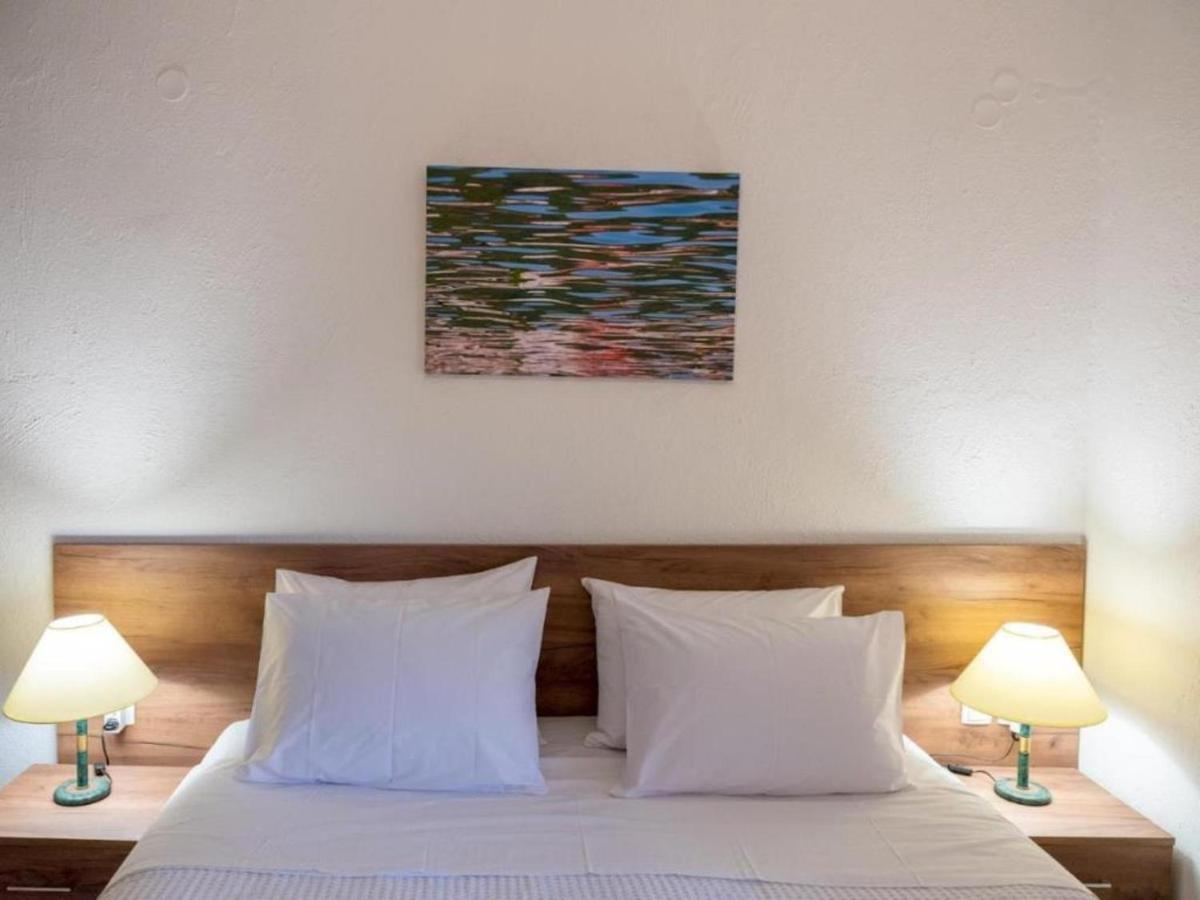 Atalanti Seaside Junior Suites 케라토캄보스 외부 사진