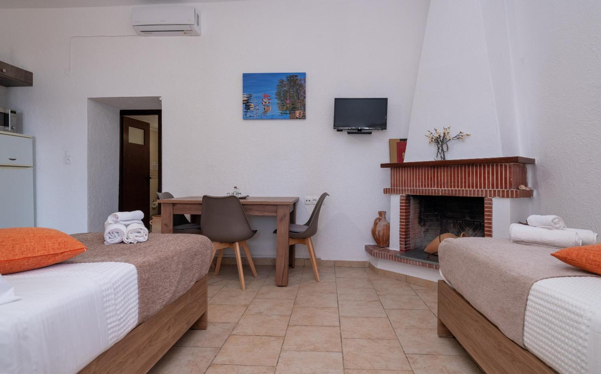Atalanti Seaside Junior Suites 케라토캄보스 외부 사진